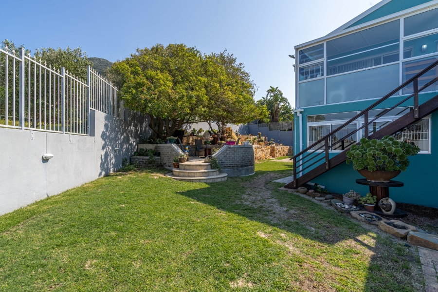 4 Bedroom Property for Sale in Northshore Western Cape